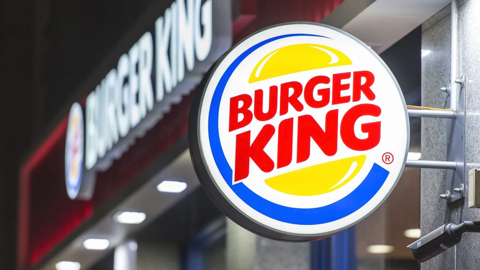 burger king wsadza ai do sluchawek pracownikow patty sprawdzi czy mowisz prosze i dziekuje