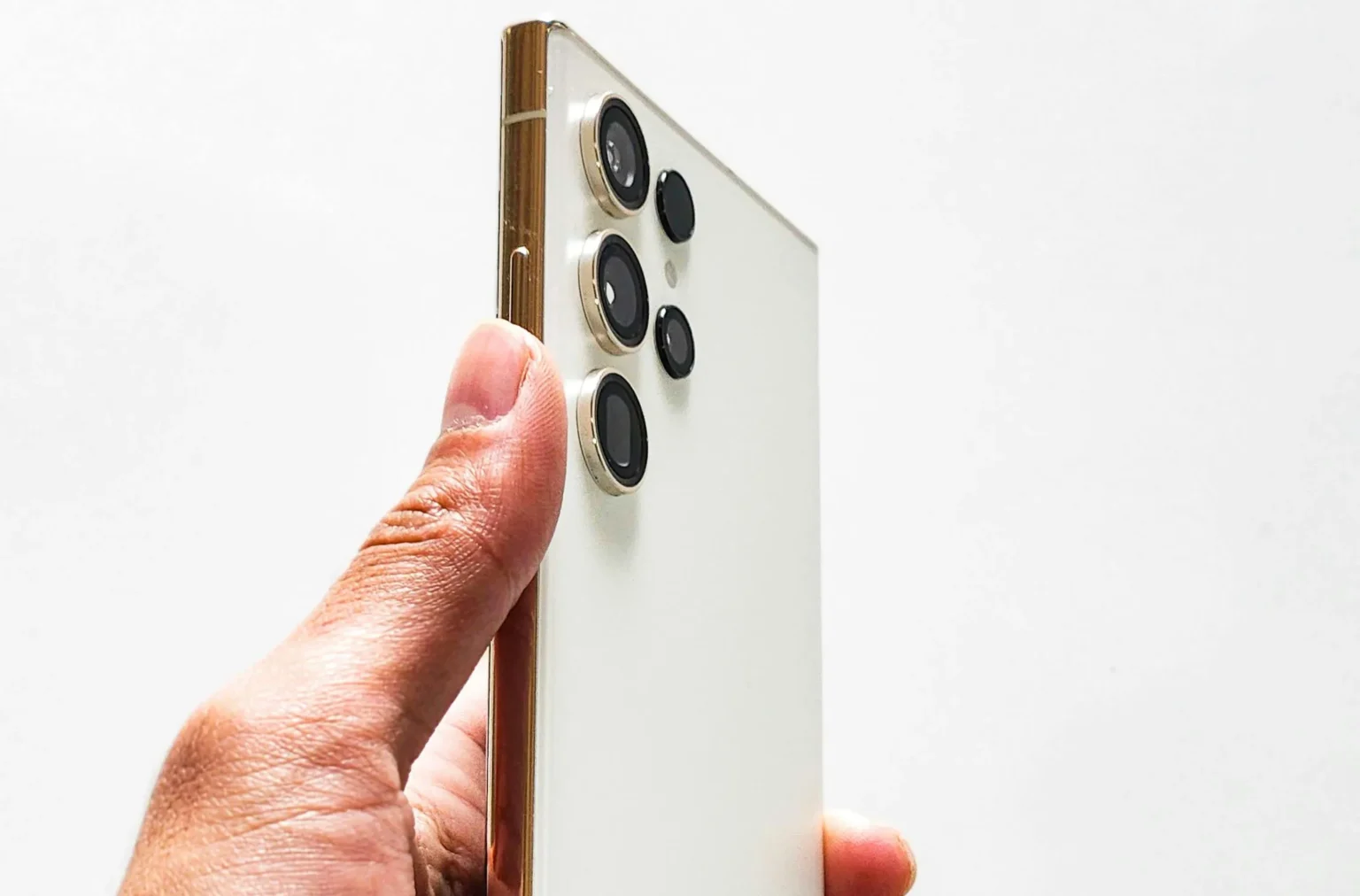 samsung galaxy s26 z galaxy ai edytuj zdjecia slowami a telefon zrobi reszte