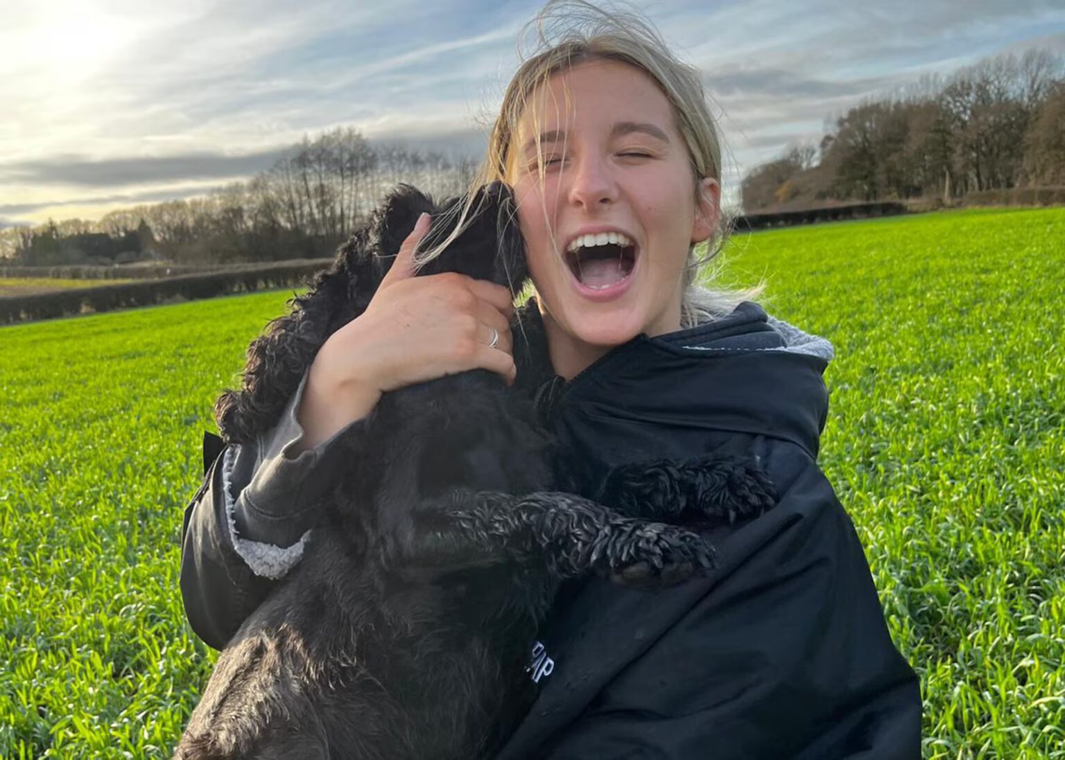 zrezygnowala ze studiow zaczela wyprowadzac psy dzis zarabia szesciocyfrowe sumy i zatrudnia piecioro ludzi