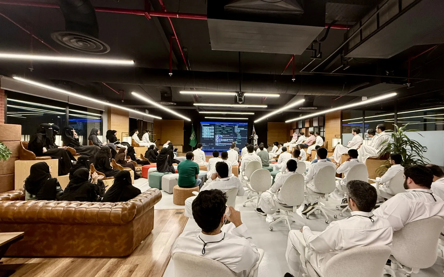 cursor idzie na wojne miliardowe przychody i aktualizacja agentow to odpowiedz na rosnaca konkurencje