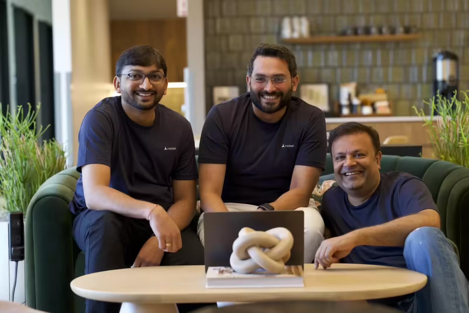 rocket indyjski startup chce zdemokratyzowac konsultacje strategiczne przy pomocy ai