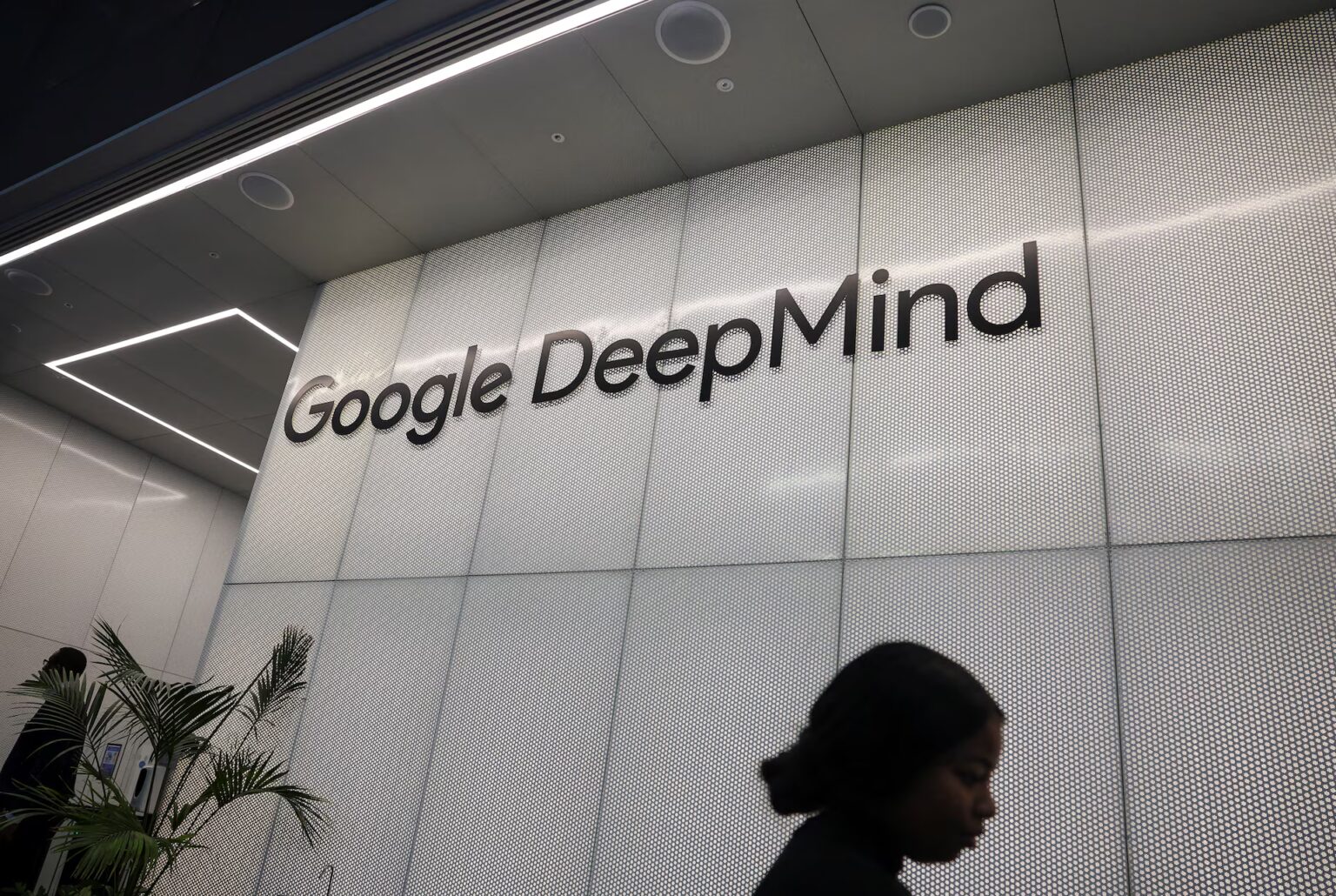pracownicy google deepmind w uk glosuja za zwiazkiem zawodowym chodzi o kontrakt z pentagonem