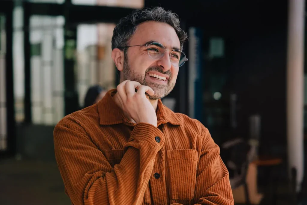 suleyman mowi 18 miesiecy do automatyzacji pracy biurowej dane mowia co innego