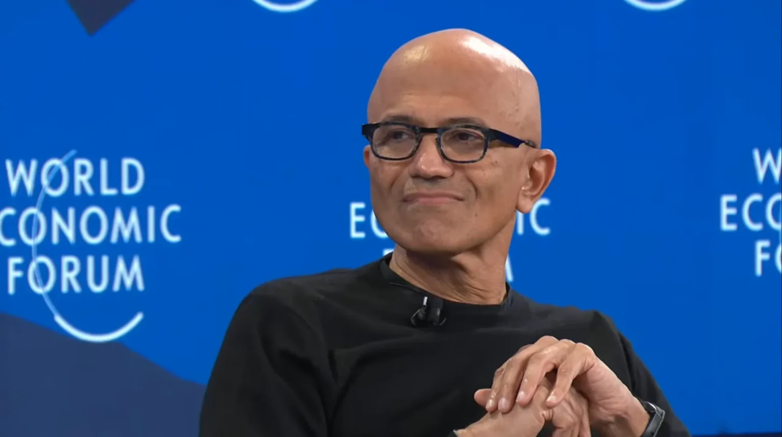 nadella wlacza alarm w branzy ai nie ma spolecznej zgody na wydrazenie calych branz