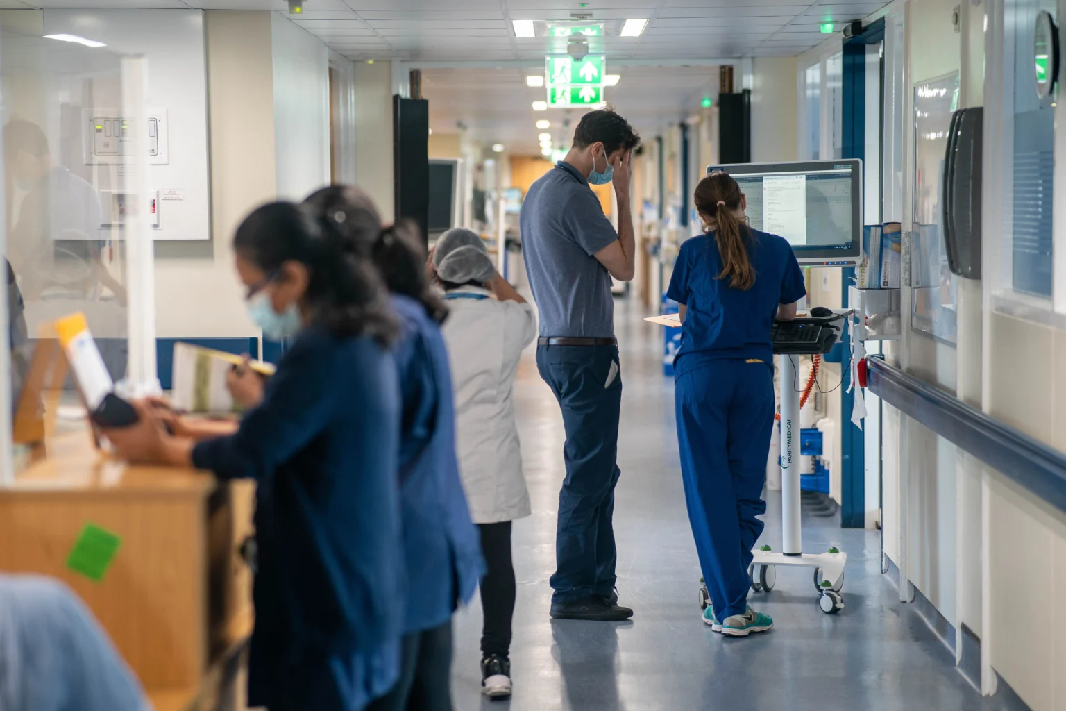 nhs wdraza microsoft 365 copilot dla ponad 500 tysiecy pracownikow najwieksza taka operacja w europejskiej ochronie zdrowia