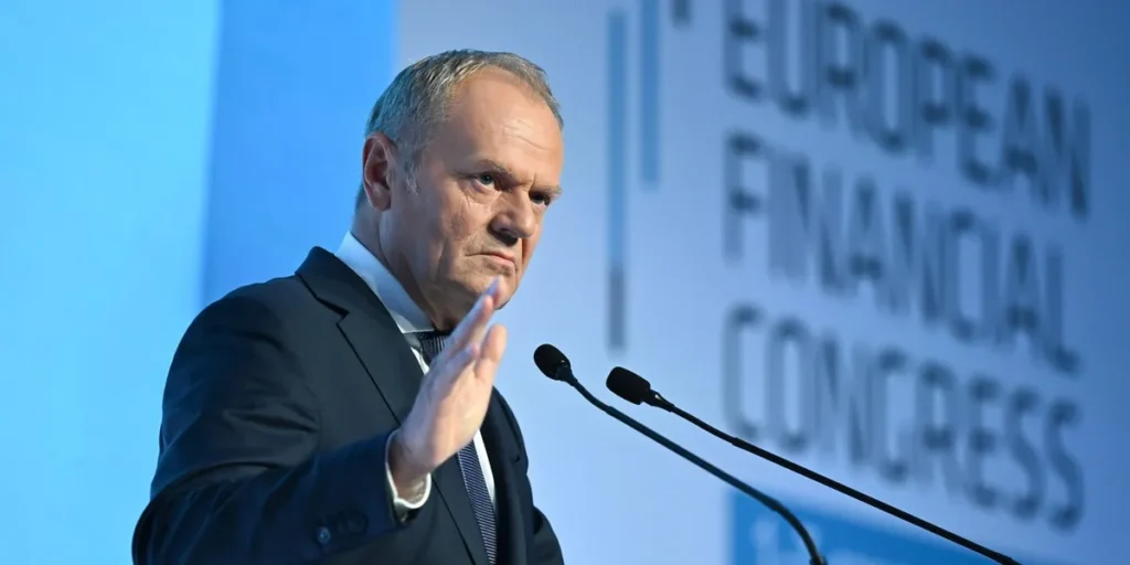 Polska wyda 2 miliardy na AI w szkołach. Ale skąd weźmiemy nauczycieli, którzy to ogarną? Polska wyda 2 miliardy na AI w szkołach. Ale skąd weźmiemy nauczycieli, którzy to ogarną?