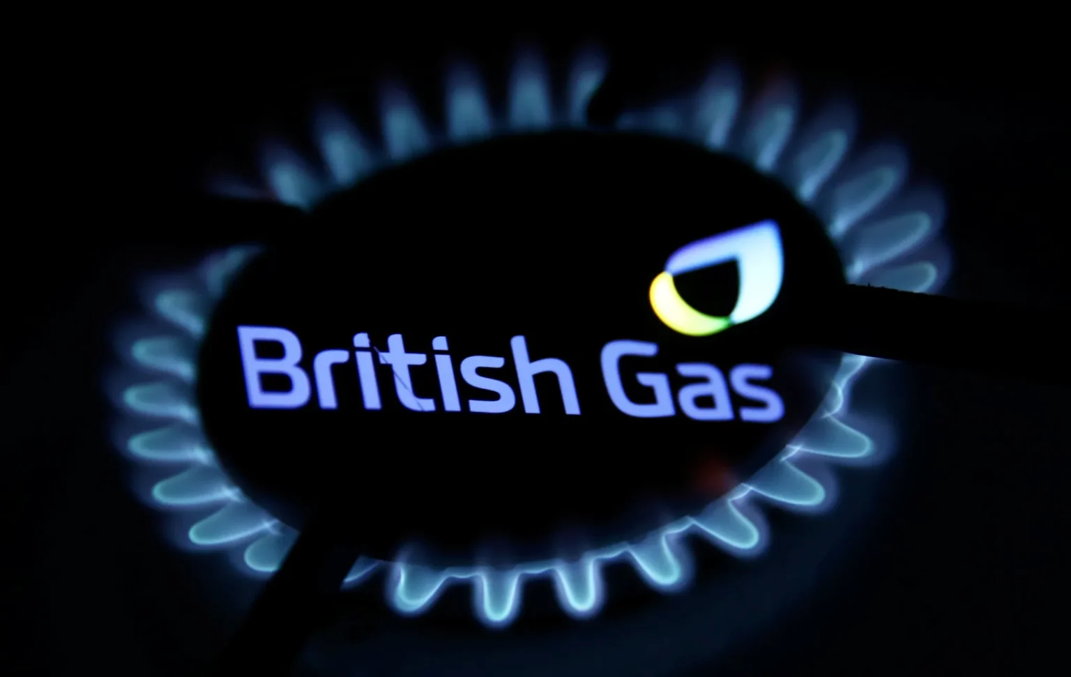 centrica tnie 1300 etatow w british gas chris oshea twierdzi ze to nie wina ai