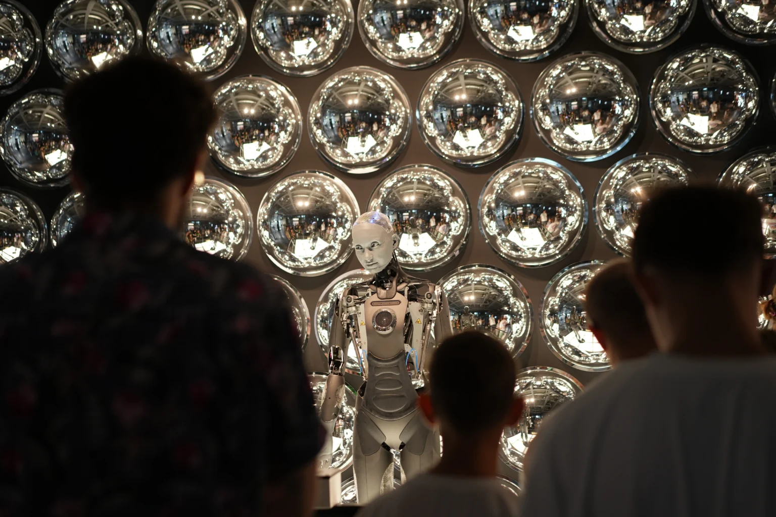 Festiwal Przemiany 2026 w Centrum Nauki Kopernik pod hasłem „Czy AI myśli za ciebie?”, 2-4 października, wstęp bezpłatny