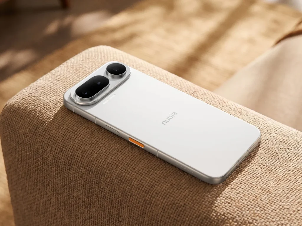 Nubia NaviX Ultra kontra telefon OpenAI. Wyścig o smartfon bez aplikacji już się zaczął