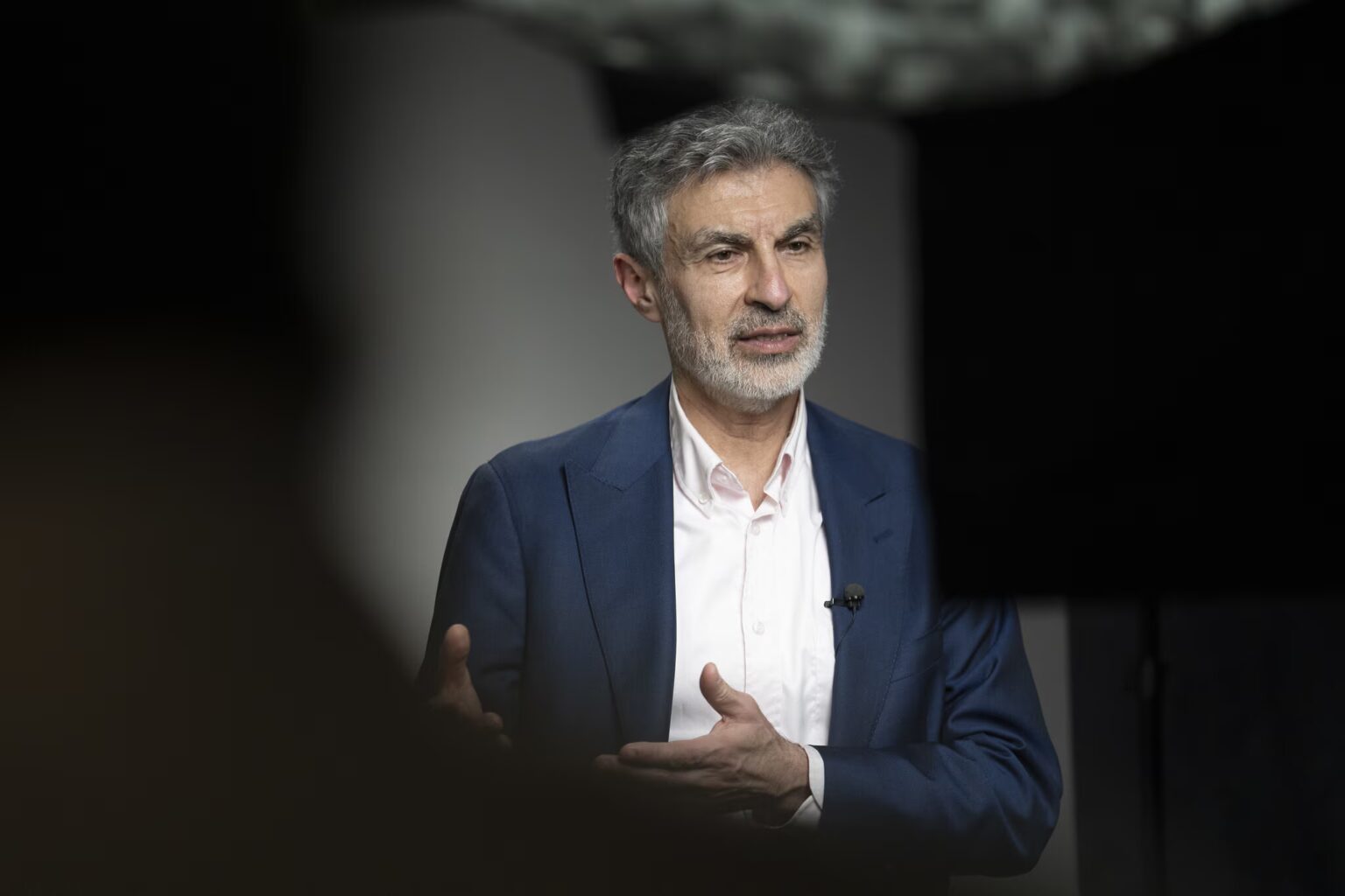 Yoshua Bengio: rządy są blisko zwrotu w regulacji AI jak podczas pandemii. Kanada i Niemcy przeznaczą na LawZero do 300 mln CAD
