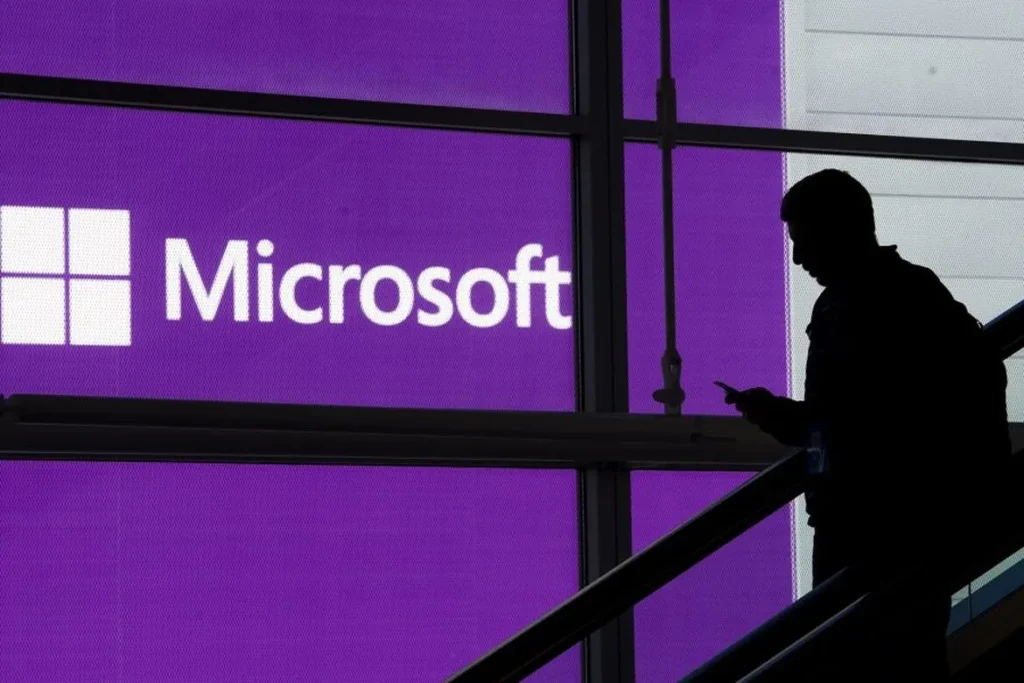 Microsoft zaproponował odejście z odprawą 60 tys. pracowników. Oferta obejmuje co czwartą osobę w firmie