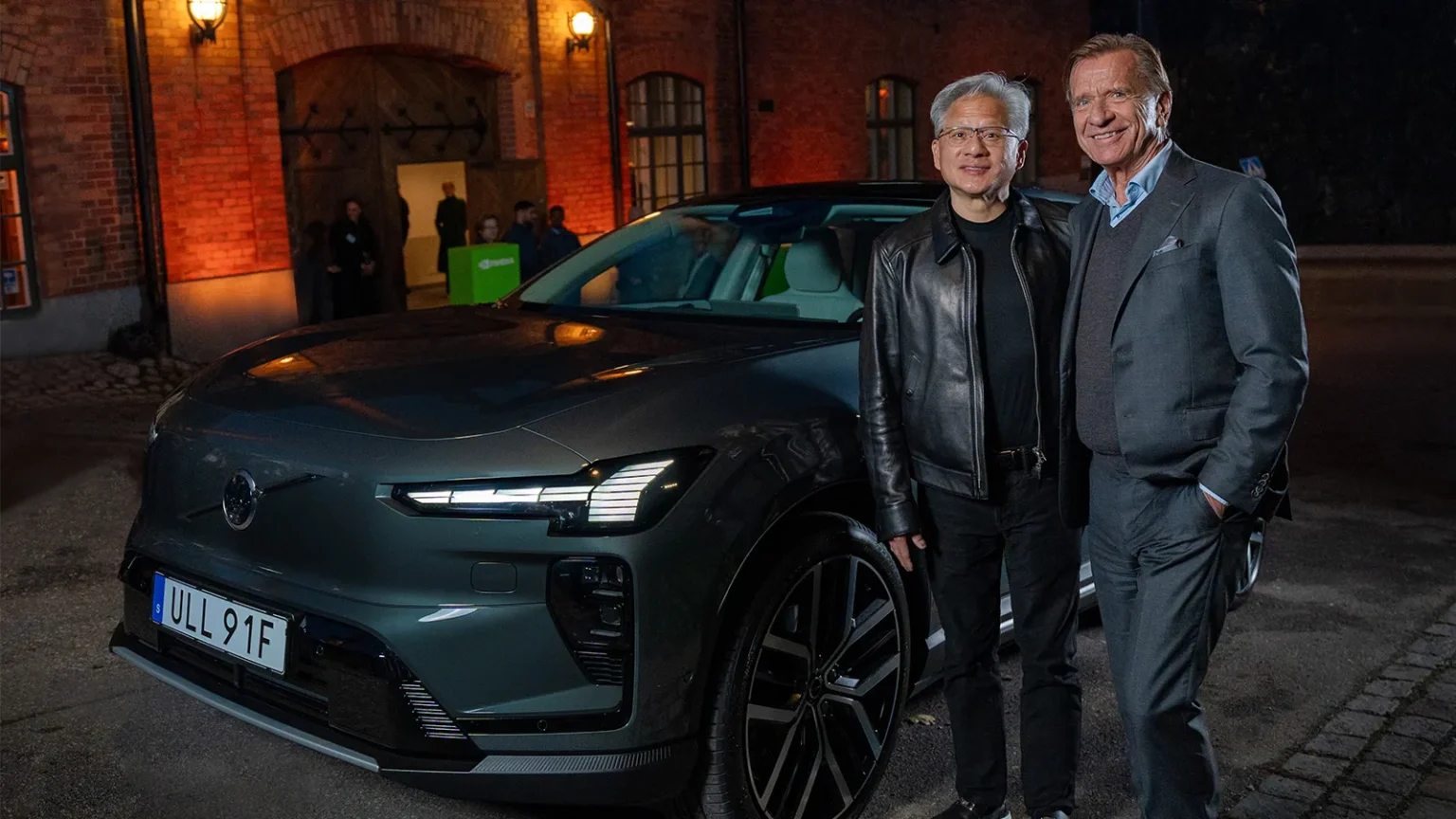 Volvo Cars rozszerza współpracę z NVIDIA: Hyperion, Halos OS i Alpamayo mają dać przyszłym Volvo jazdę od drzwi do drzwi